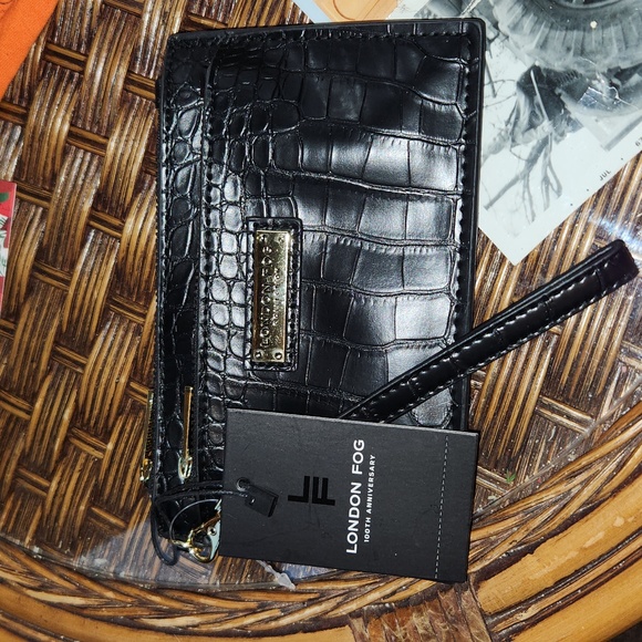 London Fog Handbags - London Fog Leather Wristlet and Purse